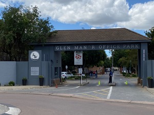 118m² Office Space to rent at Glen Manor Office Park in Menlyn