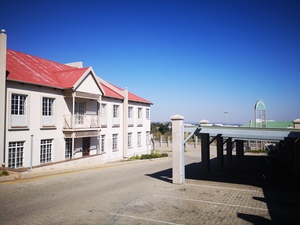 263m² Warehouse to rent at Mount Royal Business Park in Halfway House