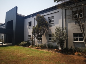 586m² Office Space to rent at Riverview Office Park (1 River Road) in Kyalami
