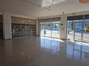 Retail Shops to rent at Royker Centre in Athlone
