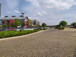 186m² Office Space to rent at Southdowns Office Park in Central Centurion
