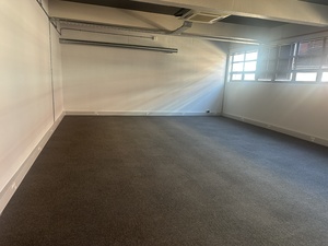 418m² Office Space to rent at 127 Cecil Road in Salt River