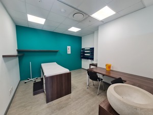 Office Space to rent at Convention Tower in Foreshore
