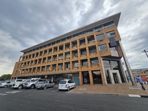 Office Space to rent at Louwville Place in Bellville CBD