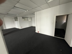 221m² Office Space to rent at Quantum House in Techno Park