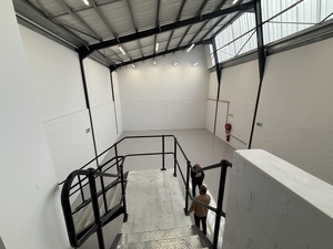 220m² Warehouse to rent at Riverside Business Park in Firgrove