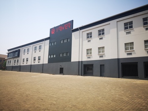 586m² Office Space to rent at Riverview Office Park (1 River Road) in Kyalami