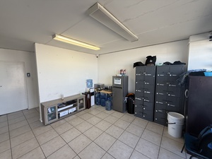 474m² Warehouse to rent at The Grove Business Park in Somerset West