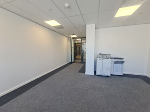 1 056m² Office Space to rent at 35 Lower Long Street in Cape Town CBD