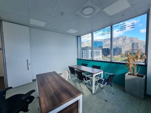 Office Space to rent at Convention Tower in Foreshore