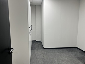 428m² Office Space to rent at Design Quarter Retail Offices in Fourways