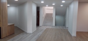 3 949m² Office Space to rent at Howick Close in Vorna Valley
