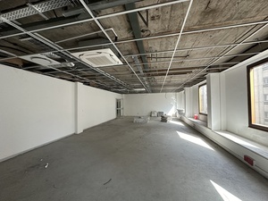1 179m² Office Space to rent at Matador Centre in Cape Town CBD
