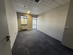 133m² Office Space to rent at PSG House - Alphen Office Park in Constantia