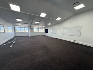477m² Office Space to rent at The Waverley Business Park in Observatory