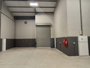 519m² Warehouse to rent at Willow Park in Stikland