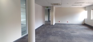 Warehouse to rent at Howick Close Waterfall Park in Vorna Valley