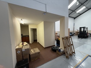259m² Warehouse to rent at Meerlust Park - Asla Park in Strand