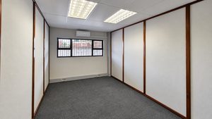 1 382m² Warehouse to rent at 99 Bofors Circle in Epping Industrial