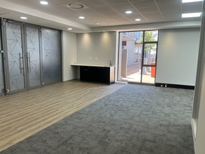 287m² Office Space to rent at Design Quarter Retail Offices in Fourways