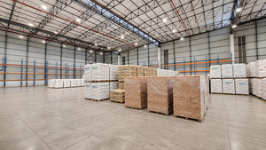 3 213m² Warehouse to rent at Golf Air Park Phase 2 in Airport Industria
