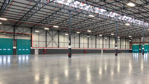 3 450m² Warehouse to rent at Ikhwezi Industrial Park in Epping Industrial