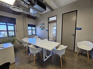 886m² Office Space to rent at Waterhouse Place (ex PWC Building) in Century City