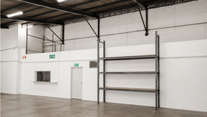 1 810m² Warehouse to rent at 118 Bofors Circle - Gresmac in Epping Industrial