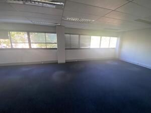 924m² Office Space to rent at Golf Park in Mowbray