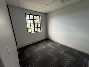 124m² Office Space to rent at Brookside Office Park in Claremont