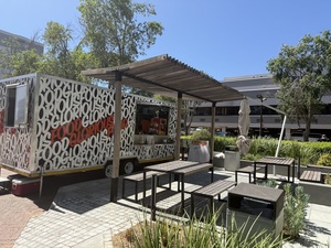 9 092m² Office Space to rent at Golf Park in Mowbray