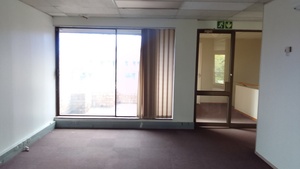 186m² Office Space to rent at Howick Gardens in Vorna Valley