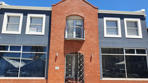 Office Space to rent at Somerset Square in Green Point