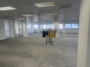 1 415m² Office Space to rent at 14 Long Street in Cape Town CBD