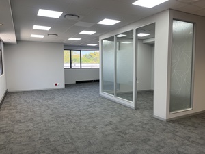287m² Office Space to rent at Design Quarter Retail Offices in Fourways