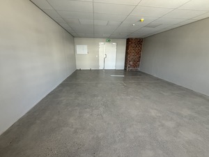92m² Office Space to rent at Halo Medical Suites Paardevlei in Paardevlei