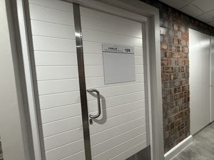93m² Office Space to rent at Halo Medical Suites Paardevlei in Paardevlei