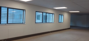 3 949m² Office Space to rent at Howick Close in Vorna Valley