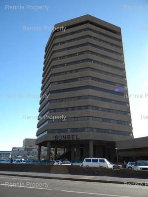 1 147m² Office Space to rent at Sunbel in Bellville