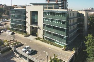 898m² Office Space to rent at 82 Grayston Drive in Sandton Central