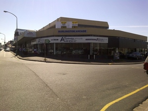 87m² Office Space to rent at Burlington Arcade in Wynberg