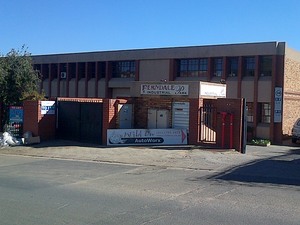 320m² Warehouse to rent at Ferndale Industrial Park in Ferndale