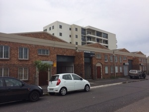 360m² Warehouse to rent at 6-10 Roberts Road in Woodstock