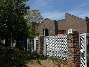 1 759m² Warehouse to rent at Kyalami Business Park (29 Kyalami Boulevard) in Kyalami