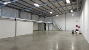 547m² Warehouse to rent at 3 On London in Brackenfell Industria