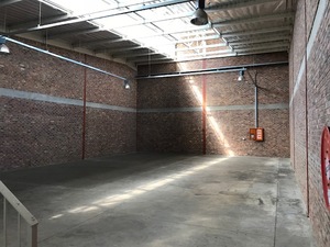 350m² Warehouse to rent at Route 24 - A in Meadowdale