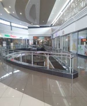 136m² Retail Shops to rent at Morning Glen Shopping Mall in Gallo Manor