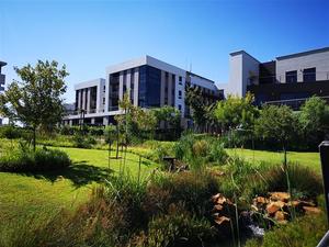 1 500m² Office Space to rent at Hertford Office Park in Waterfall