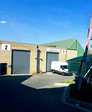 422m² Warehouse to rent at Rodium Industrial Park in Strijdompark
