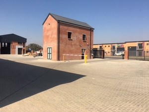 2 203m² Warehouse to rent at Cradleview Industrial Park in Laser Park